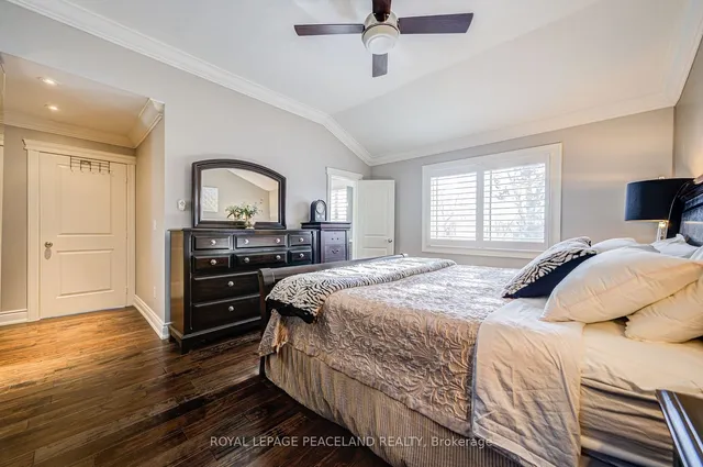 Additional image 23 of 1 Manorpark Crt