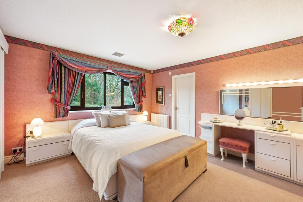 Additional image 22 of The Drays, New Hall Place, Heaton BL1 5 – A Spacious & Adaptable 5-Bed Home in Private Gated Setting