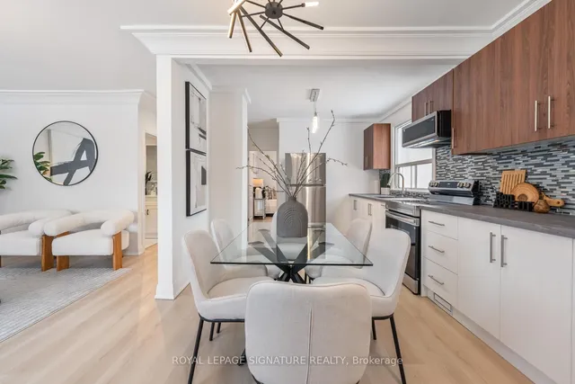 Additional image 13 of 94 Huntington Ave