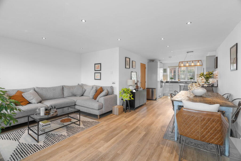 Additional image 2 of Tiptofts Lane, Saffron Walden