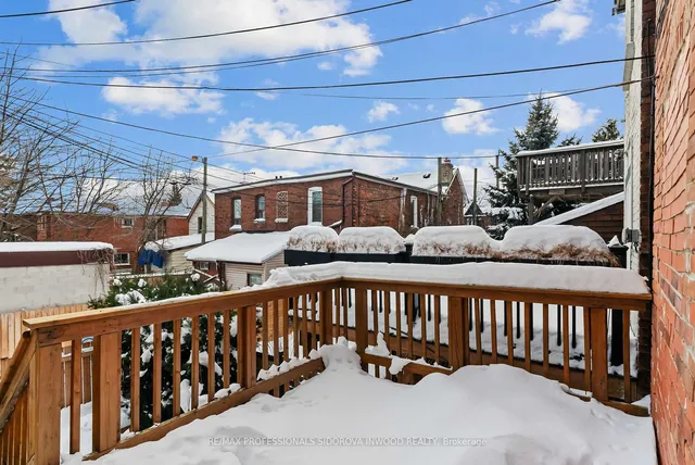 Additional image 37 of 1269 Davenport Rd