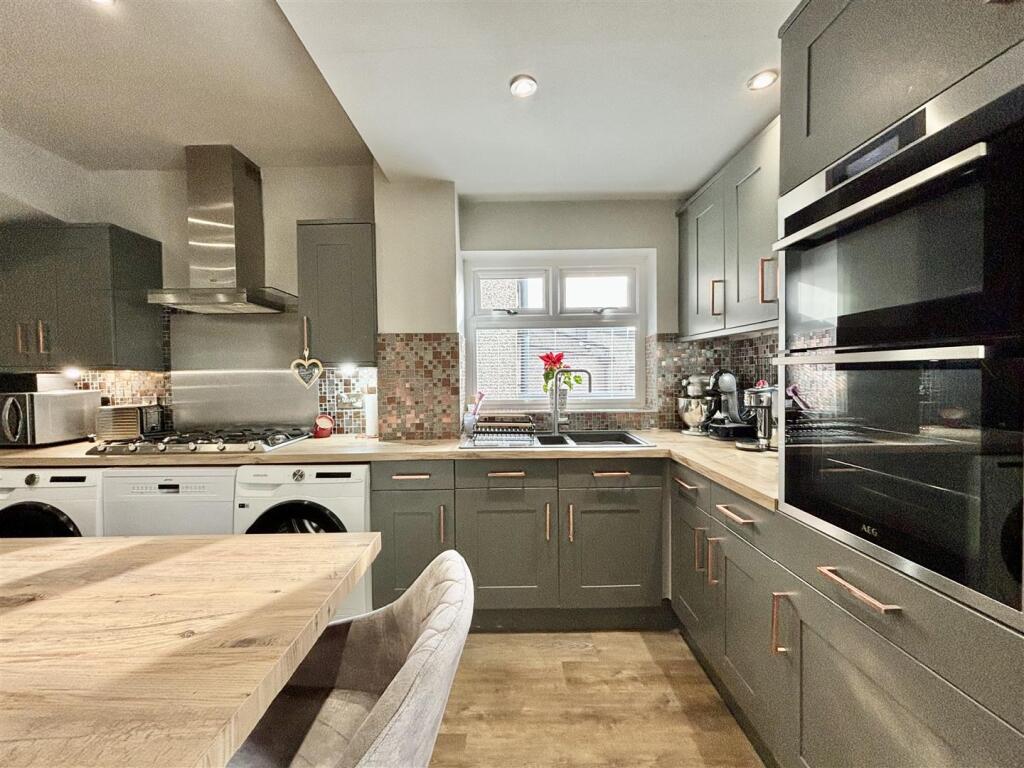 Additional image 22 of Cooper Lane, Bradford 6