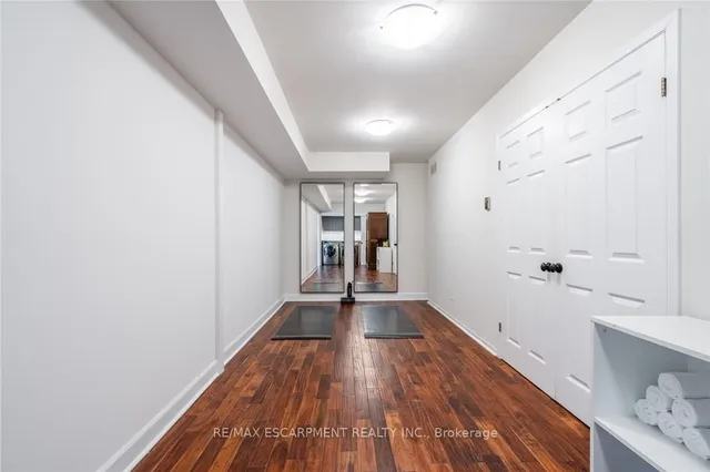 Additional image 31 of 607 Edgewater Cres