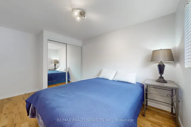 Additional image 30 of 7 Geneva Cres