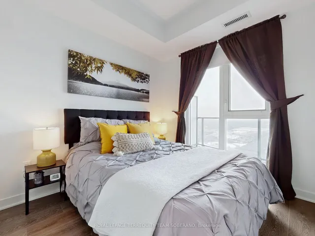 Additional image 19 of 36 Zorra St Unit 2801