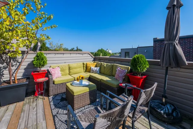 Additional image 34 of 150 Broadview Ave Unit 21