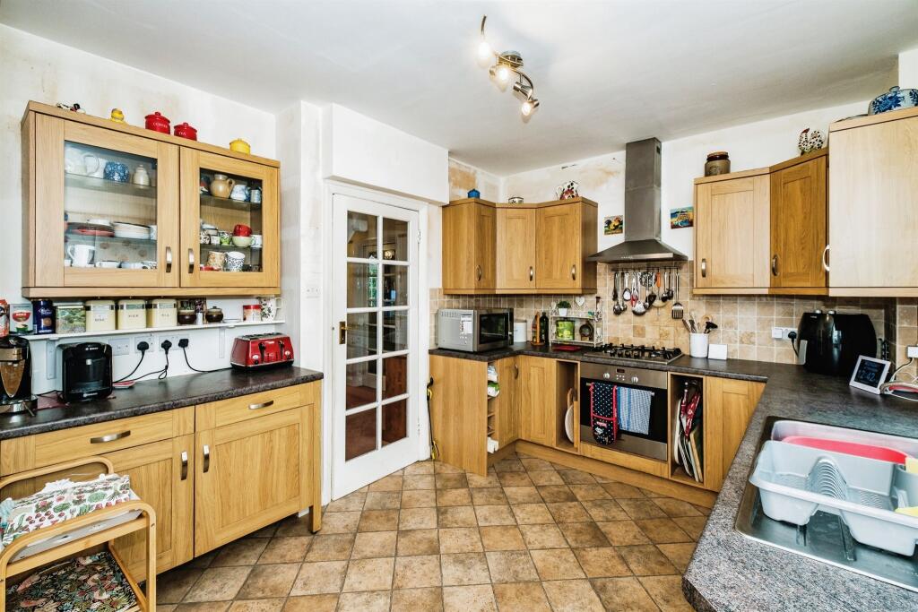 Additional image 4 of West Park Lane, Goring-By-Sea, Worthing