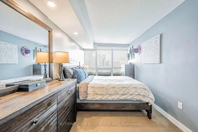 Additional image 23 of 38 Dan Leckie Way Unit 1611