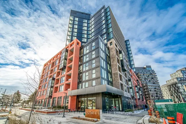 8 Tippett Rd Unit 323