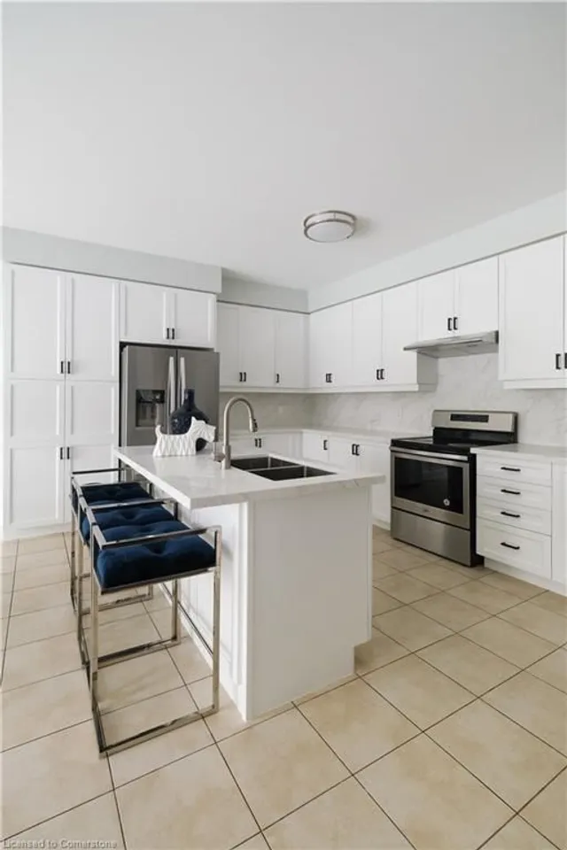 Additional image 28 of 115 Goodwin Cres