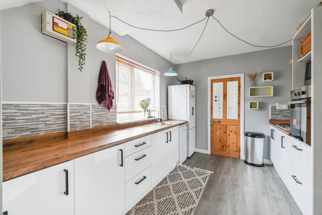 Additional image 5 of Manor Road, Tamworth, Staffordshire, B77