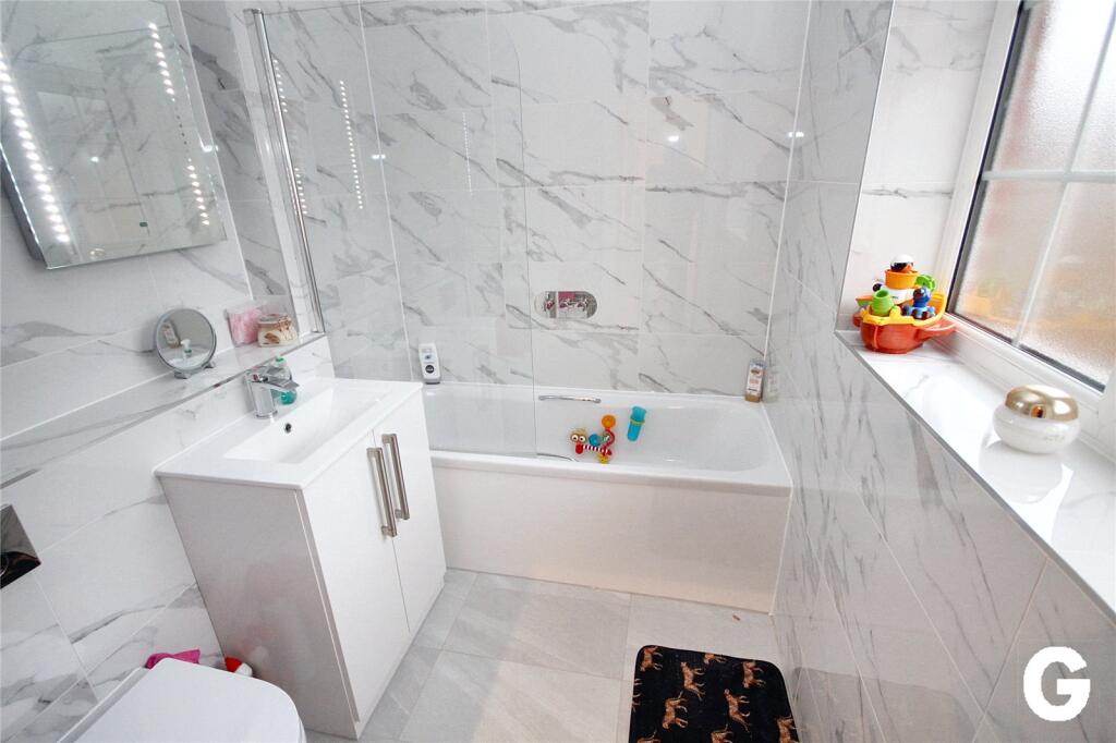 Additional image 11 of Forest Gate Court, Ringwood, Hampshire, BH24