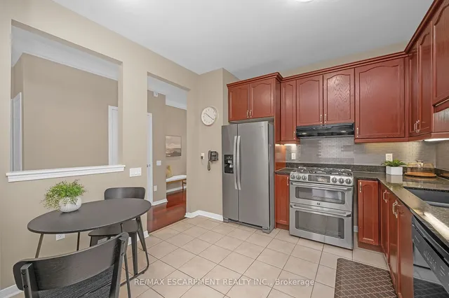 Additional image 9 of 2243 TURNBERRY Rd Unit 18