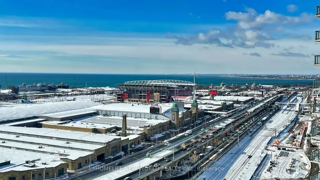 Additional image 25 of 49 East Liberty St Unit 2003