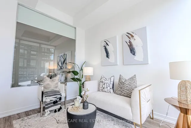 Additional image 22 of 77 Shuter St Unit 907