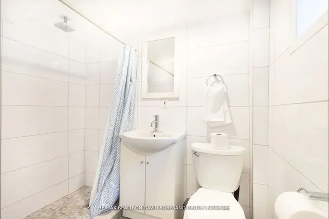 Additional image 25 of 55 Raeburn Ave