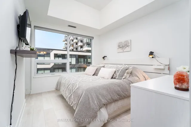 Additional image 24 of 2481 Taunton Rd Unit 461