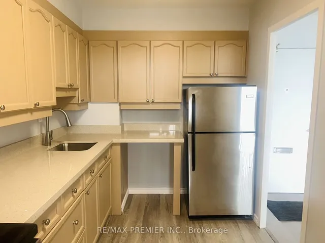 Additional image 10 of 1455 LAWRENCE Ave Unit 1801