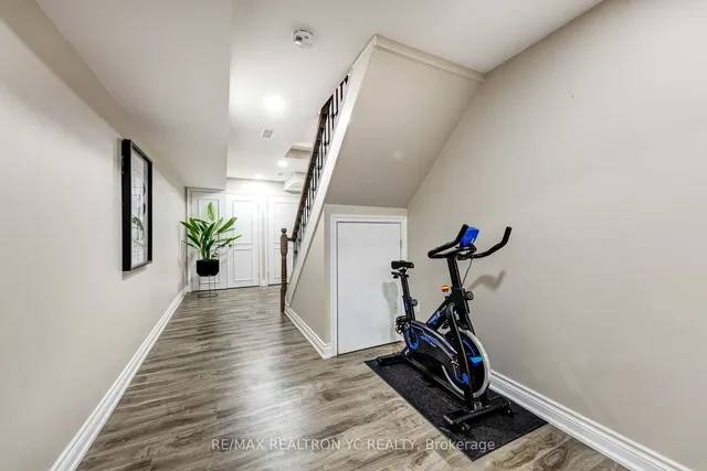 Additional image 35 of 5 Markburn Crt