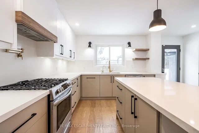 Additional image 11 of 3135 MICHAEL Cres