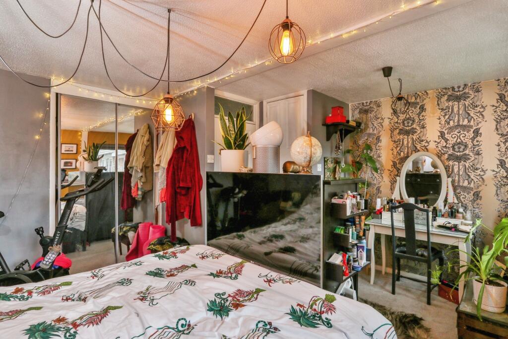 Additional image 10 of Braishfield Gardens, THROOP, Bournemouth, Dorset, BH8