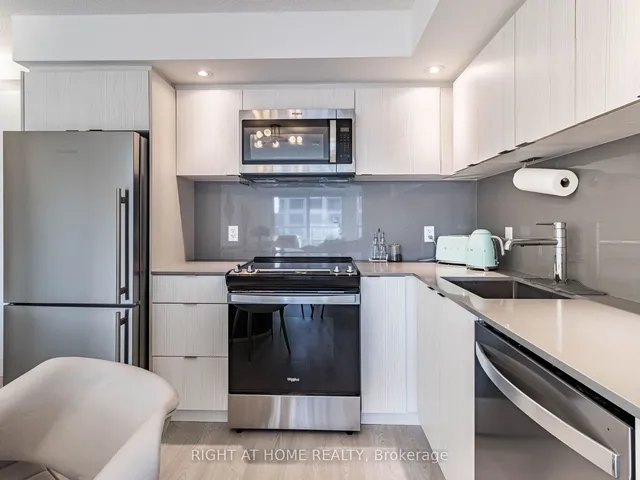 Additional image 17 of 10 Eva Rd Unit 1401