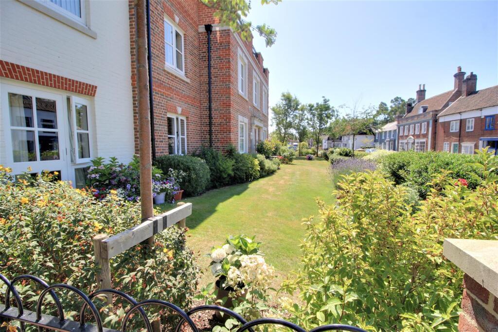 Additional image 11 of King Edgar Lodge, Ringwood