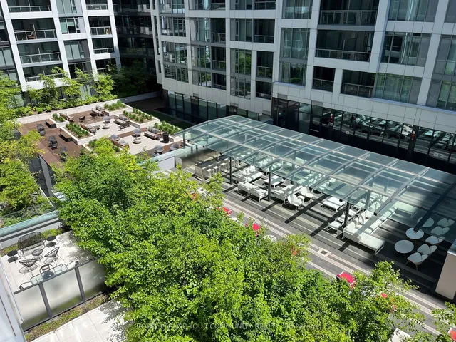 Additional image 23 of 27 Bathurst St Unit 517W