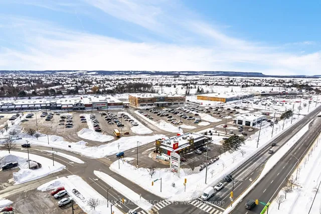 Additional image 29 of 2035 Appleby Line Unit 303