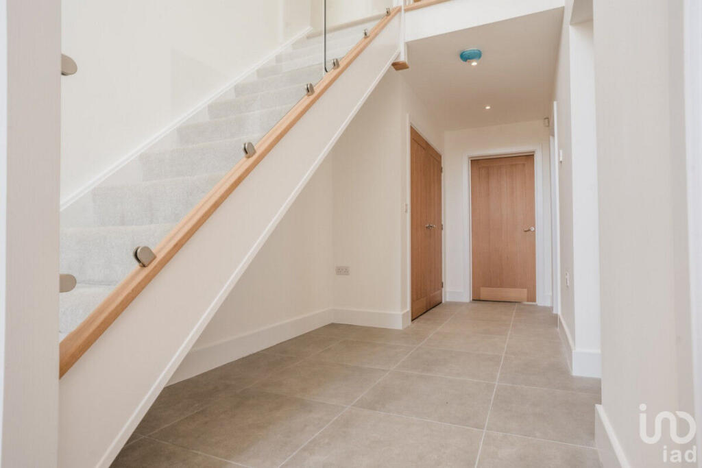 Additional image 10 of Mereside Soham, Ely, CB7
