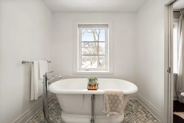 Additional image 18 of 31 Sutherland Dr