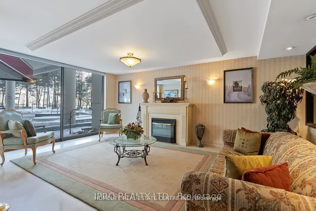 Additional image 7 of 3700 Kaneff Cres Unit 411