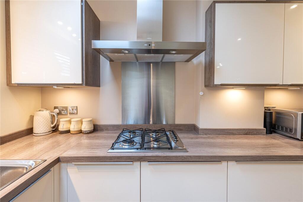 Additional image 7 of Flora Close, Tamworth, Staffordshire, B79