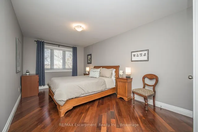 Additional image 25 of 402 PATRICIA Dr