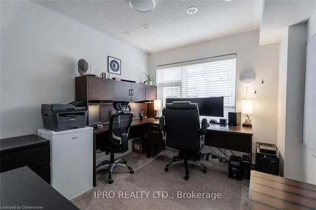 Additional image 23 of 1121 Cooke Blvd