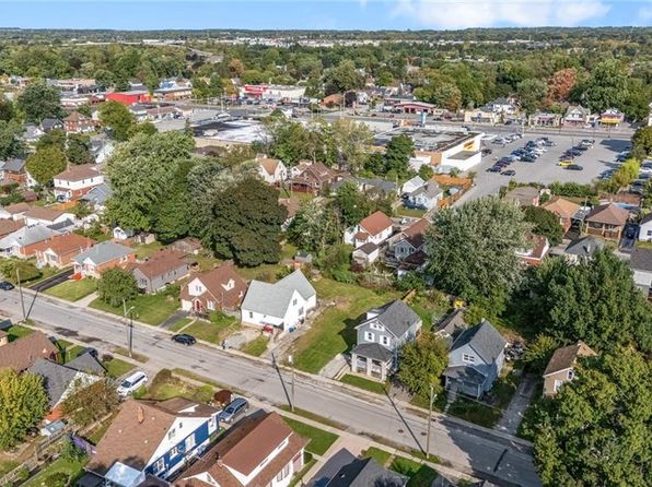 Primary image of 6423 Barker St #6437, Niagara Falls, ON L2G 1Y6