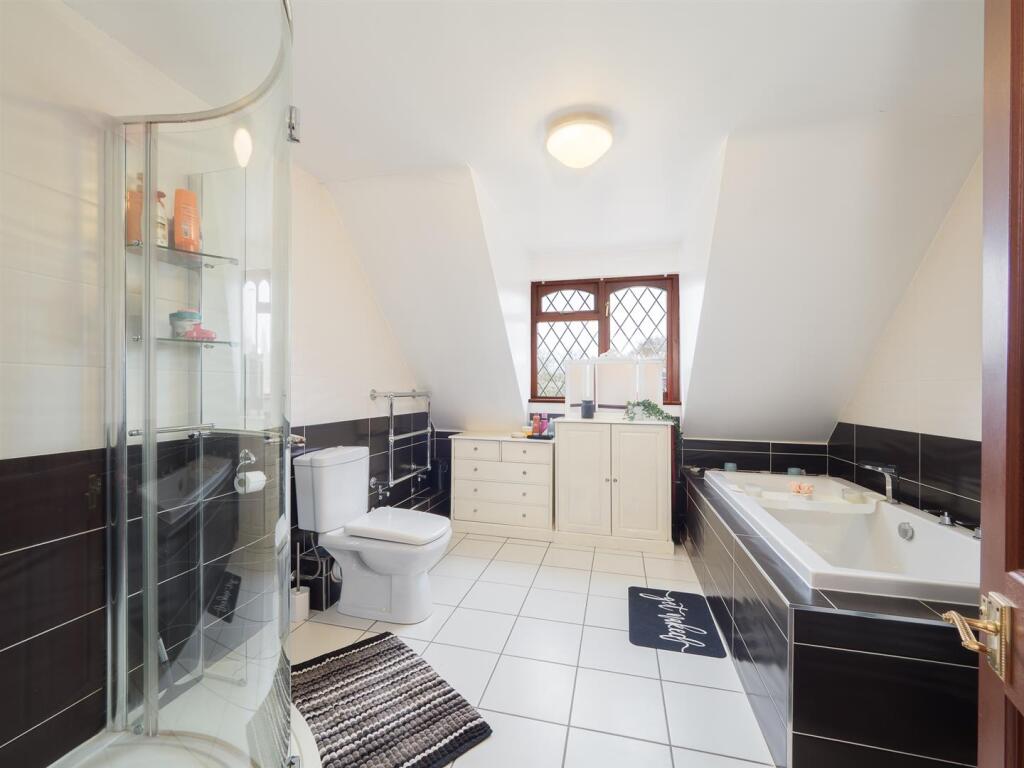 Additional image 42 of Exhall Road, Wixford