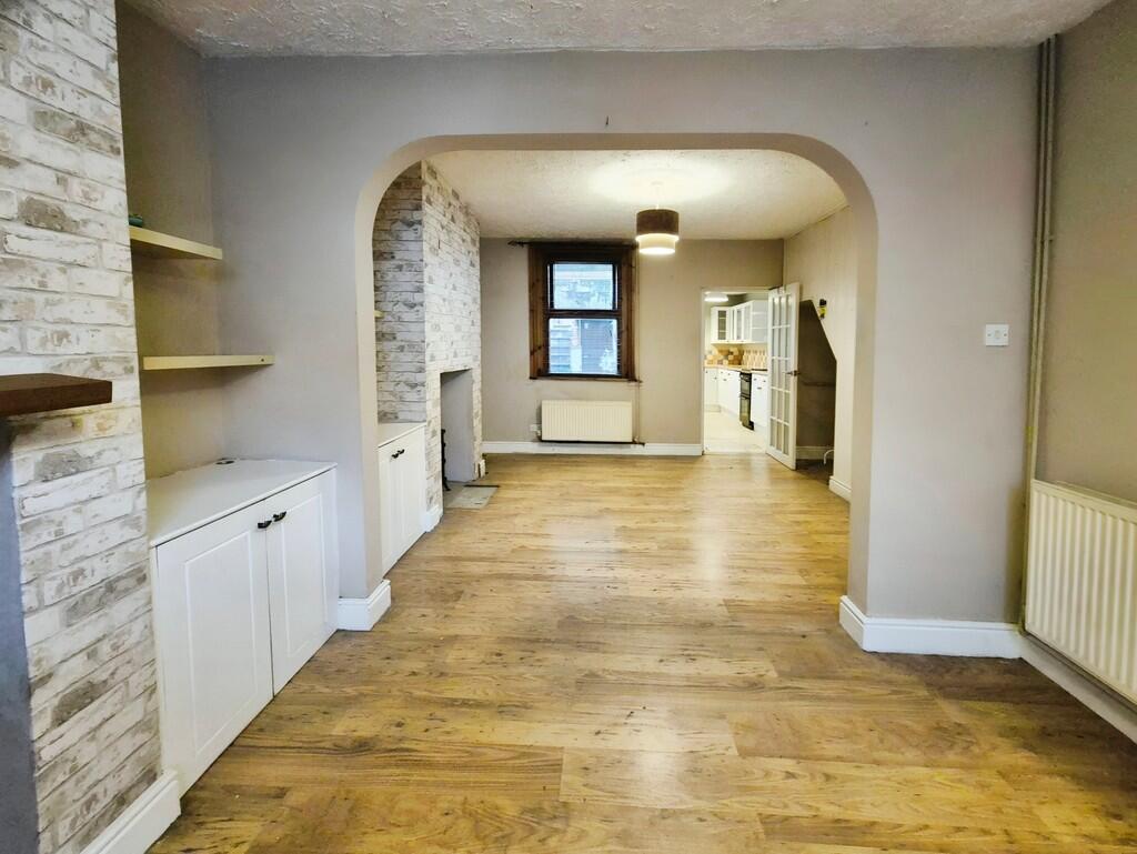 Additional image 3 of Eastland Road, Yeovil