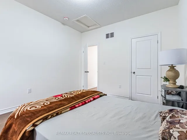 Additional image 26 of 60 Block Rd