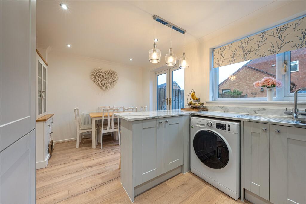 Additional image 33 of Harwood Drive, Dosthill, Tamworth, Staffordshire, B77