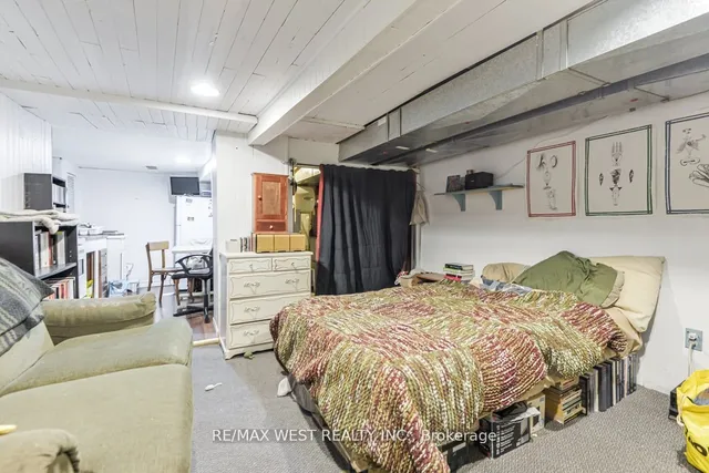 Additional image 30 of 32 Holmesdale Rd