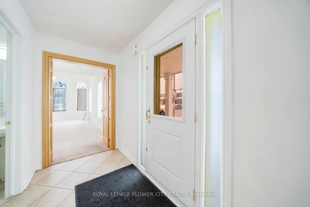 Additional image 4 of 1 Bayridge Dr