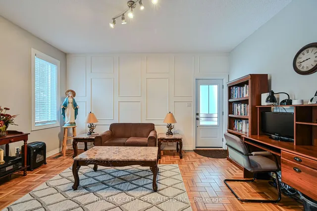 Additional image 11 of 6 Leone Lane