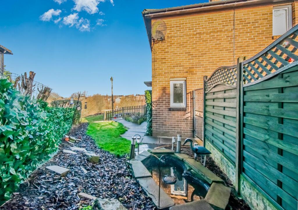 Additional image 25 of Butts Hill, Gomersal, Cleckheaton, BD19
