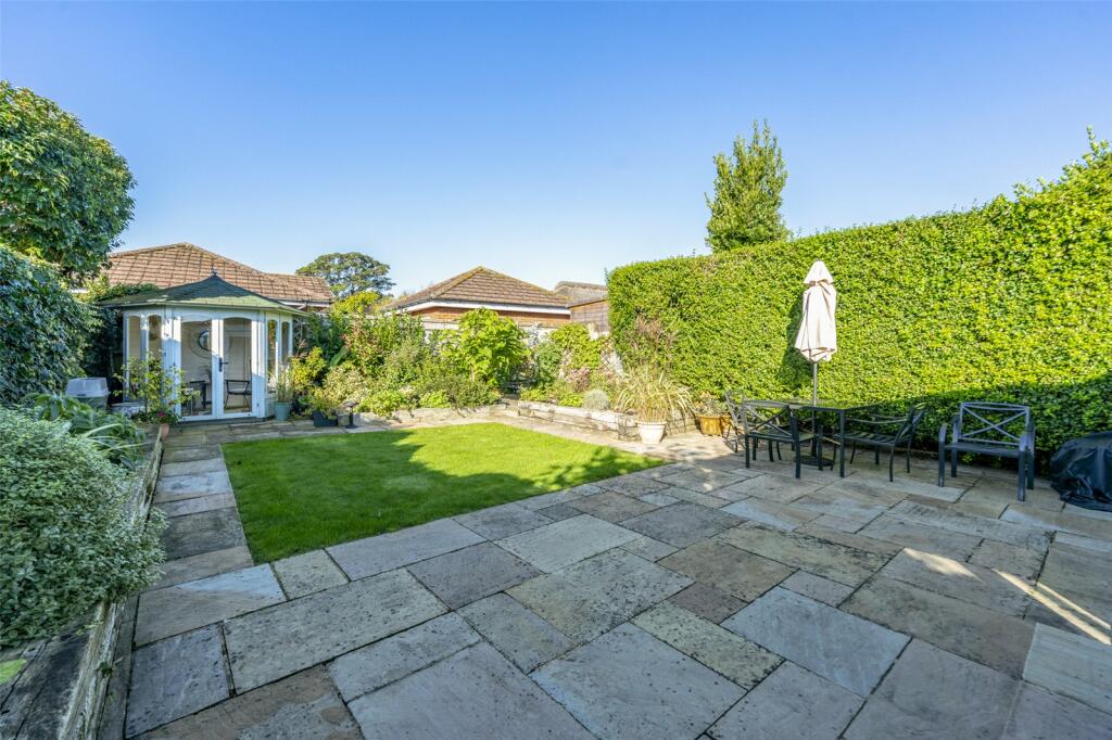 Additional image 32 of Ocean Drive, Ferring, Worthing, West Sussex, BN12