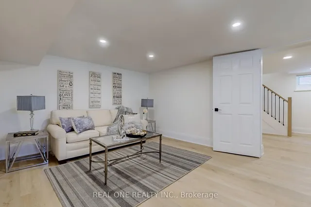 Additional image 30 of 3 Sevenoaks Ave