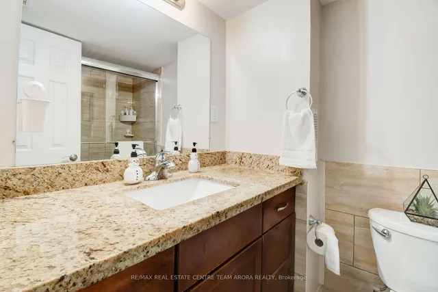 Additional image 39 of 749 Wettlaufer Terr