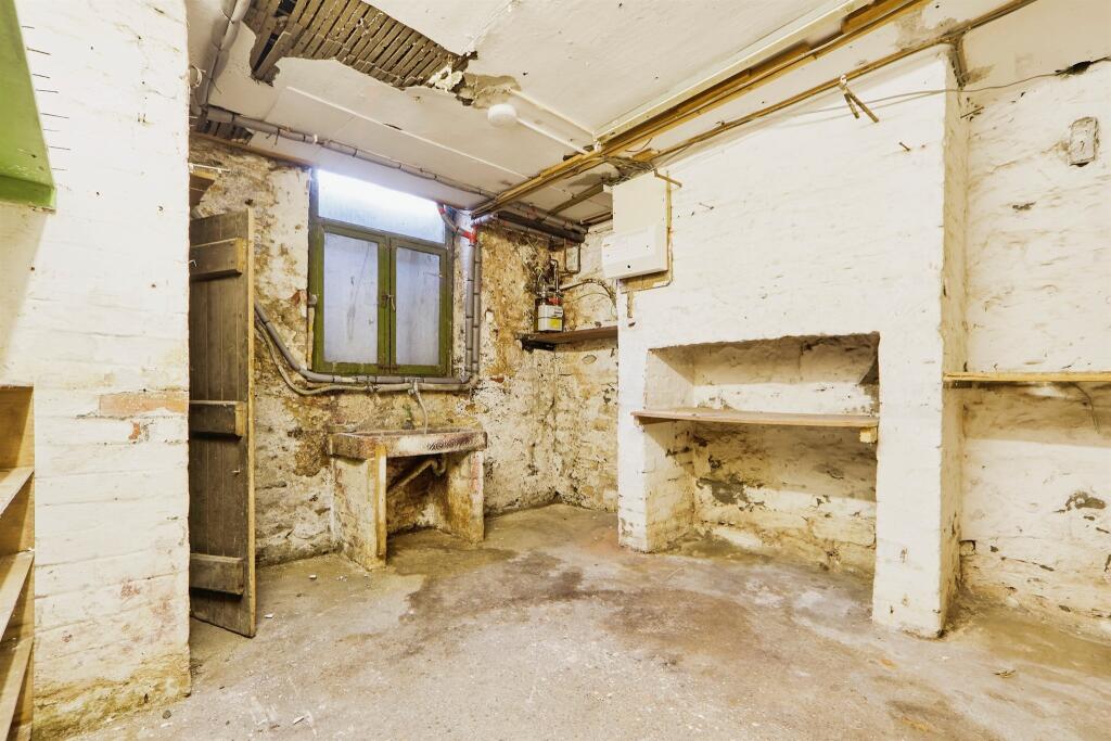 Additional image 14 of Broomhill Avenue, Keighley