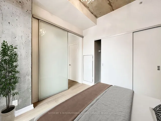 Additional image 11 of 11 Charlotte St Unit 606