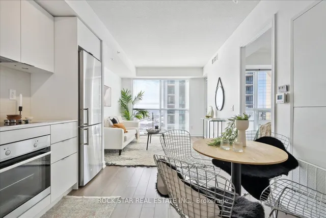 Additional image 17 of 20 Thomas Riley Rd Unit 1510